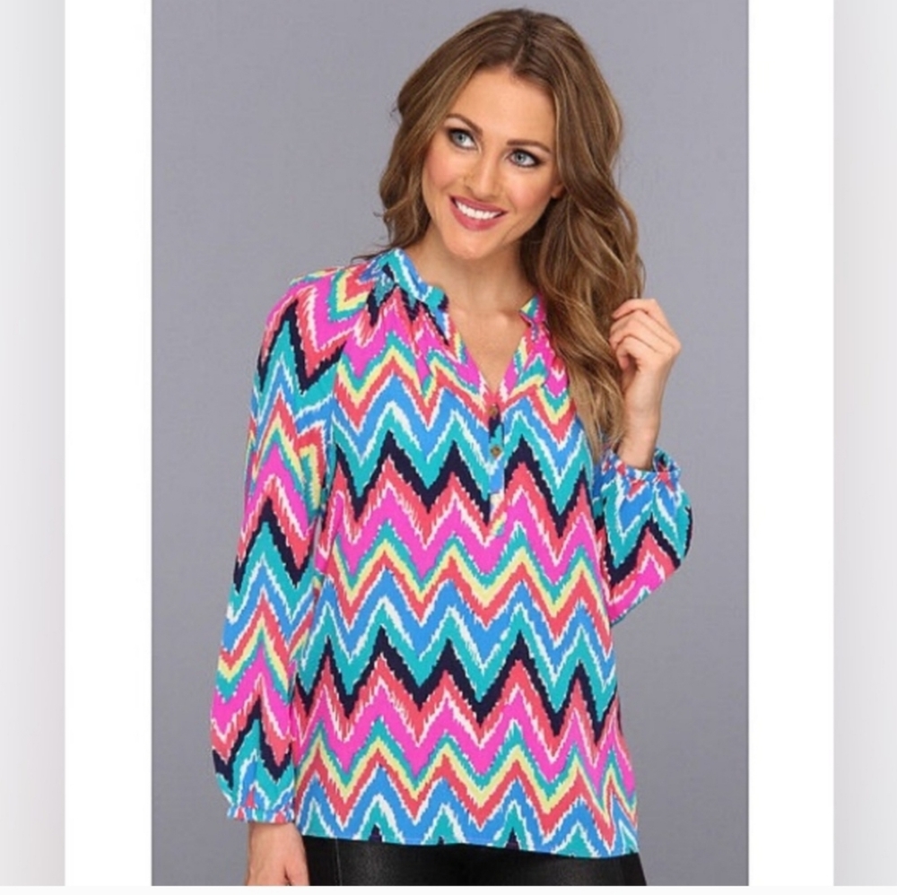 Lilly Pulitzer Hearts A Flutter Elsa Womens Blouse chevron zig zag Silk Small